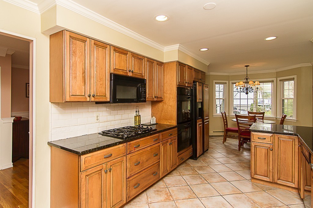 53 Lincoln Road Sharon, MA 02067 - Photo 13 of 30 Gallery Image 13