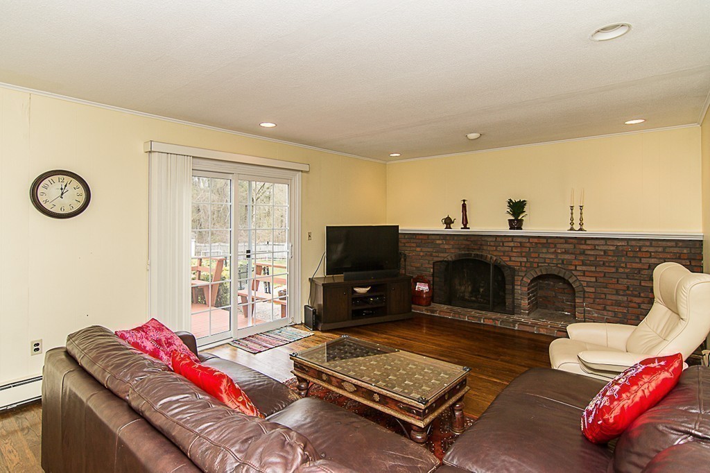 53 Lincoln Road Sharon, MA 02067 - Photo 18 of 30 Gallery Image 18