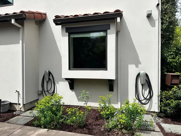 $4,588,000 | 850 Guinda Street, Palo Alto, CA 94301
