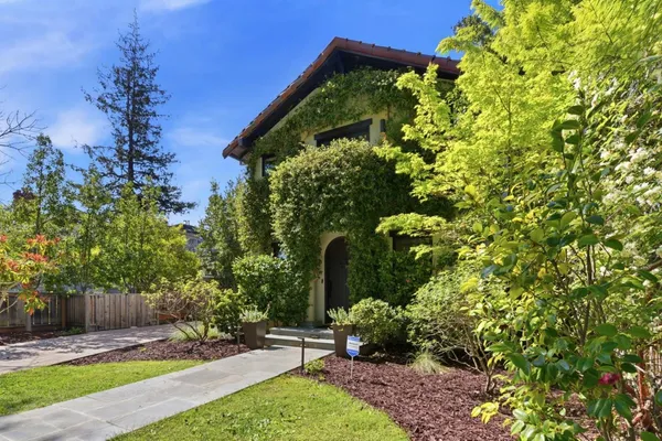 $4,588,000 | 850 Guinda Street, Palo Alto, CA 94301