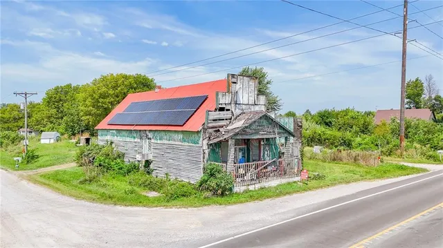 $165,900 | 1246 Southwest 13th Highway, Leeton, MO 64761