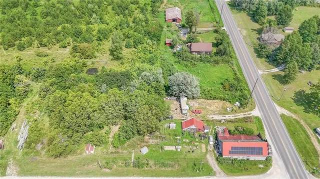 $165,900 | 1246 Southwest 13th Highway, Leeton, MO 64761