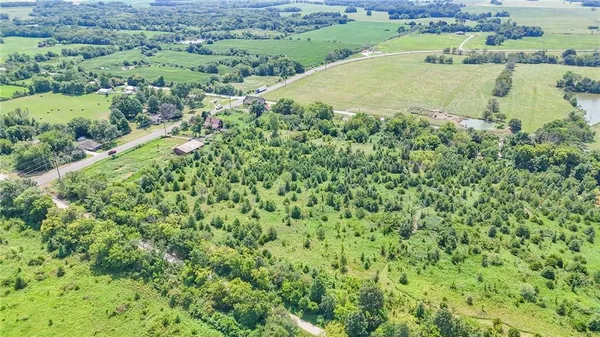 $153,000 | 1246 Southwest 13th Highway, Leeton, MO 64761