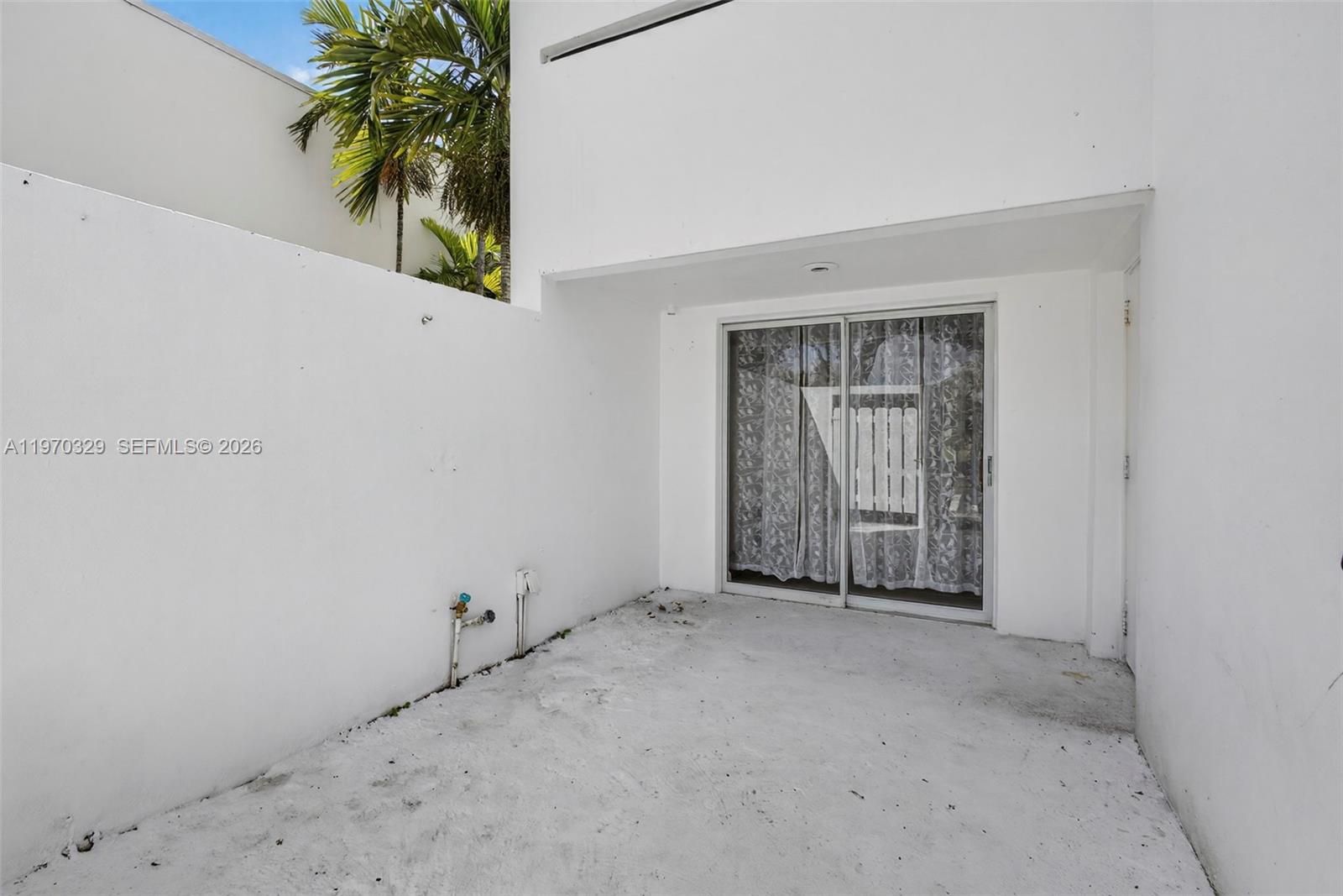 5090 Elmhurst Road, Unit A West Palm Beach, FL 33417 - Photo 4 of 48