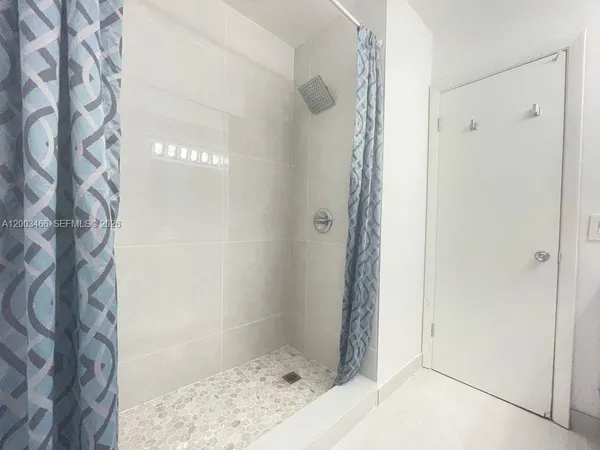 $4,500 | 1556 San Benito Avenue, Unit 1556, Coral Gables, FL 33134