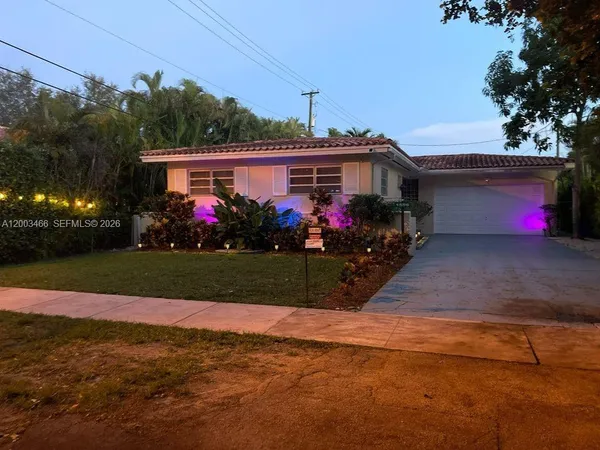 $4,500 | 1556 San Benito Avenue, Unit 1556, Coral Gables, FL 33134