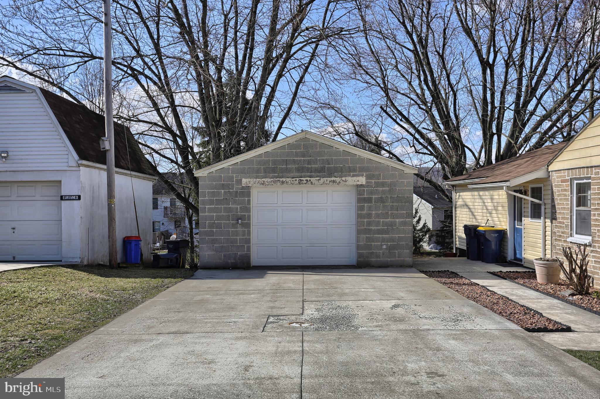 1834 Rosedale Avenue Middletown, PA 17057 - Photo 3 of 25 Gallery Image 3