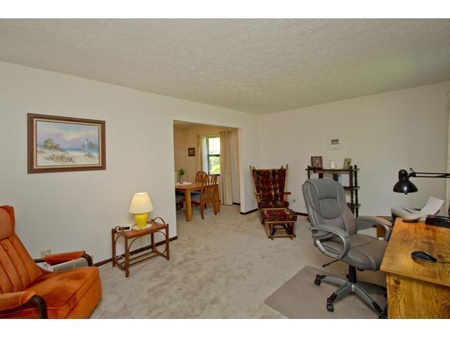 809 Riva Ridge Boulevard Columbus, OH 43230 - Photo 8 of 25 Gallery Image 8