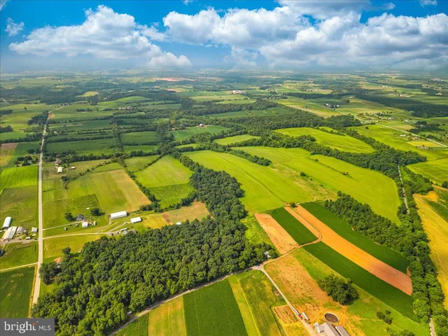 a view of an ocean view