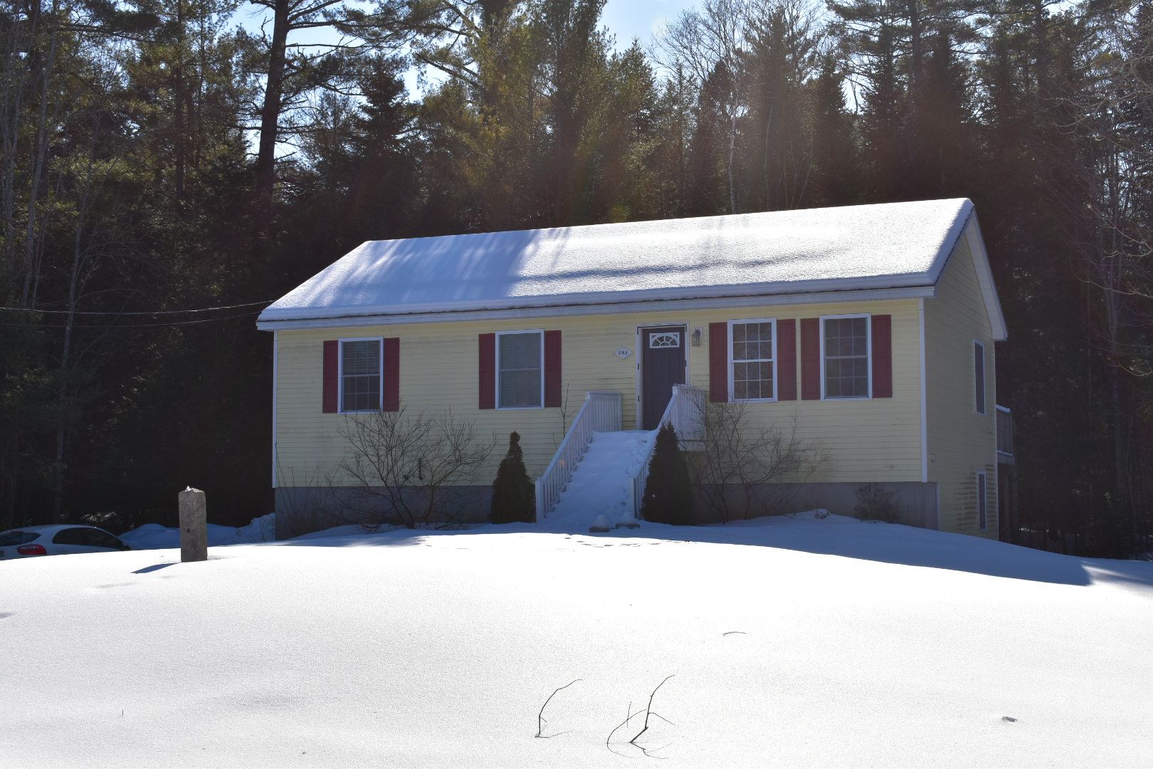 181 Varney Road Barnstead, NH 03225 - Photo 1 of 23