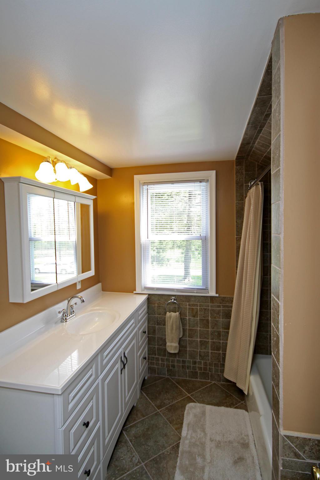2930 Offutt Road Randallstown, MD 21163 - Photo 20 of 26 Bath