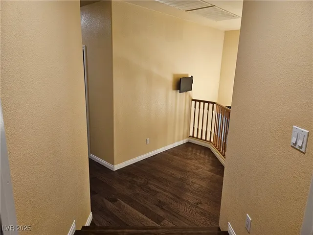 $3,300 | 2124 Hillsgate Street, Las Vegas, NV 89134