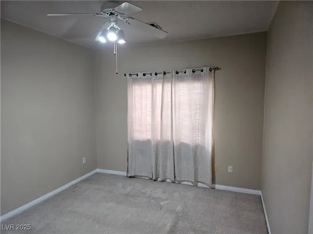 $3,300 | 2124 Hillsgate Street, Las Vegas, NV 89134