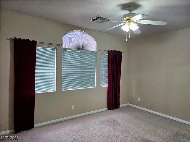 $3,300 | 2124 Hillsgate Street, Las Vegas, NV 89134