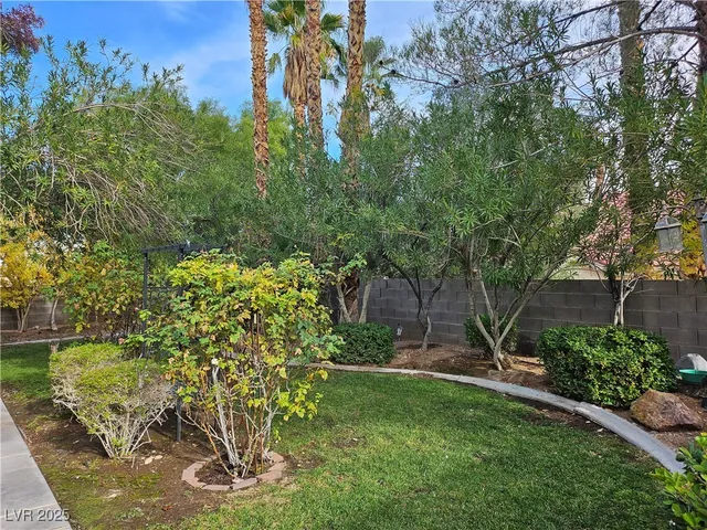 $3,300 | 2124 Hillsgate Street, Las Vegas, NV 89134