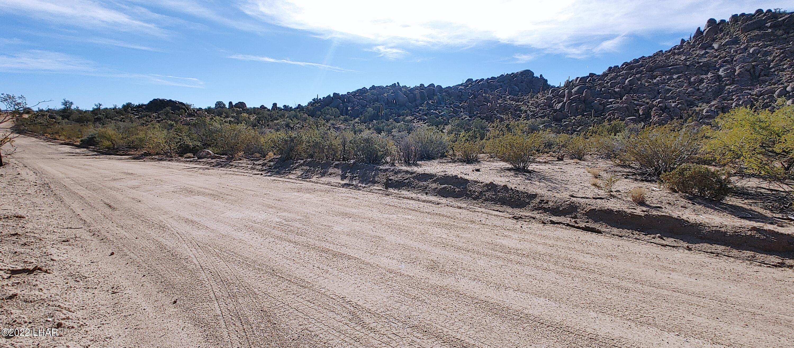 3611 South La Cienega Ranch Road Yucca, AZ 86438 - Photo 43 of 75 1127221350e