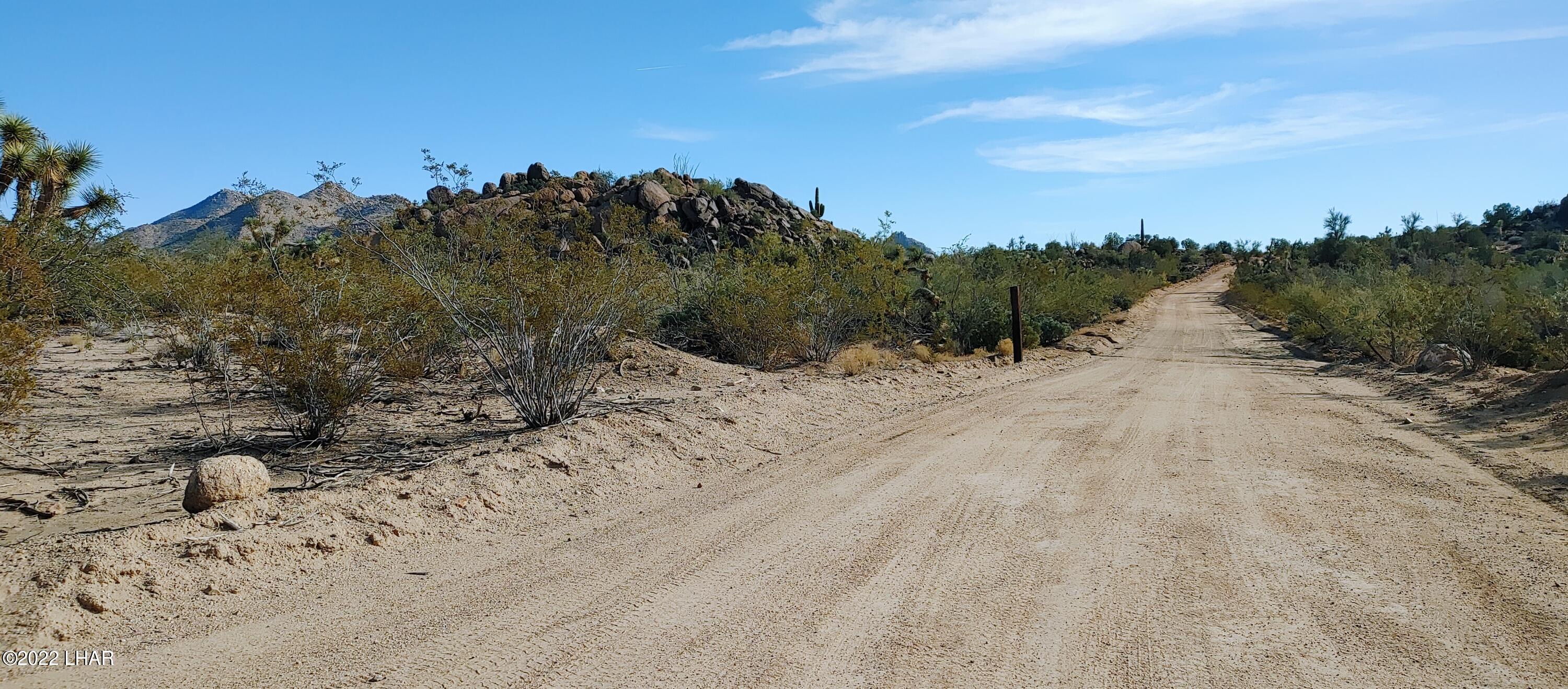 3611 South La Cienega Ranch Road Yucca, AZ 86438 - Photo 48 of 75 1127221352c