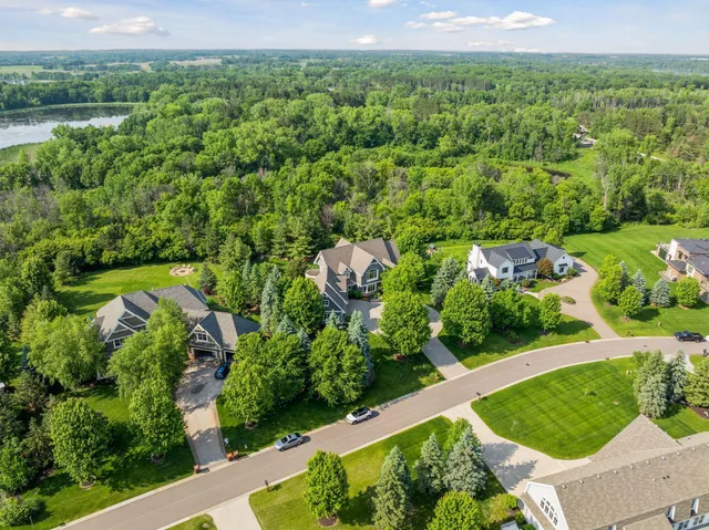 $1,695,000 | 9726 Whistling Valley Road, Lake Elmo, MN 55042