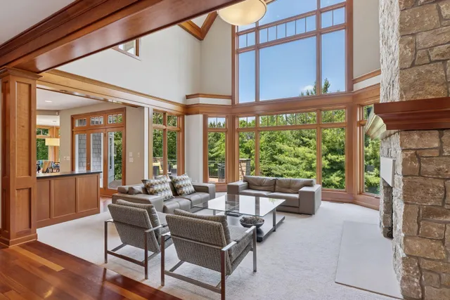 $1,695,000 | 9726 Whistling Valley Road, Lake Elmo, MN 55042