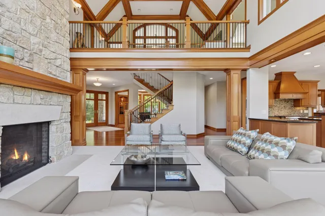 $1,695,000 | 9726 Whistling Valley Road, Lake Elmo, MN 55042