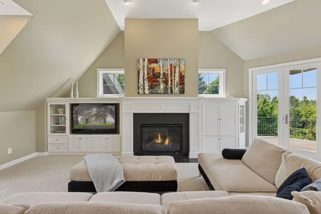 $1,695,000 | 9726 Whistling Valley Road, Lake Elmo, MN 55042