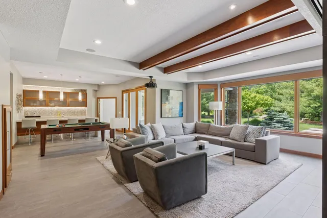 $1,695,000 | 9726 Whistling Valley Road, Lake Elmo, MN 55042