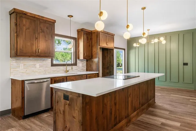 $274,900 | 708 North Main Street, Urich, MO 64788