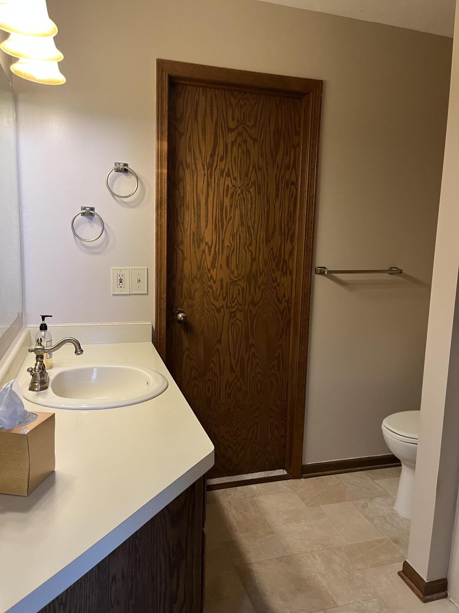 6515 Brook Trail Lansing, MI 48917 - Photo 14 of 24 IMG_2503