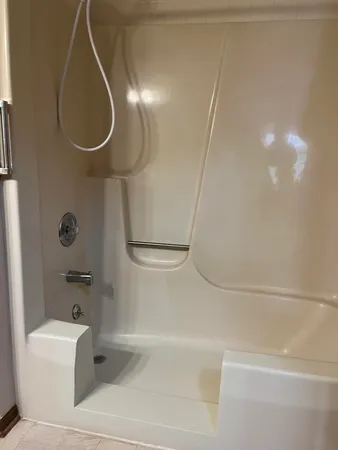 $299,900 | 6515 Brook Trail, Lansing, MI 48917