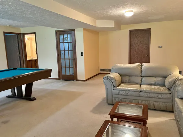 $299,900 | 6515 Brook Trail, Lansing, MI 48917