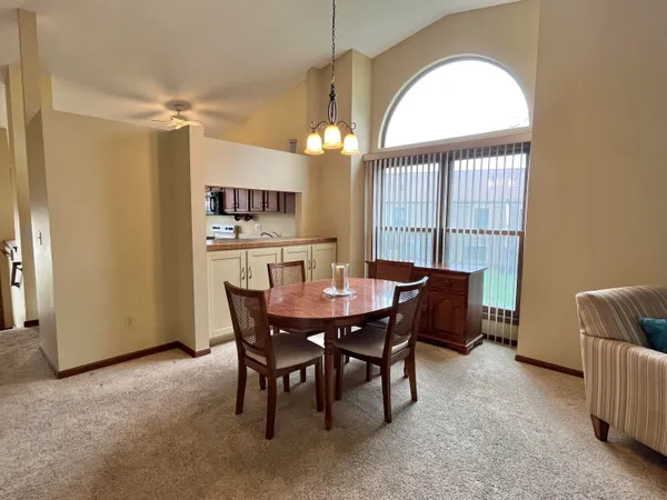 $299,900 | 6515 Brook Trail, Lansing, MI 48917