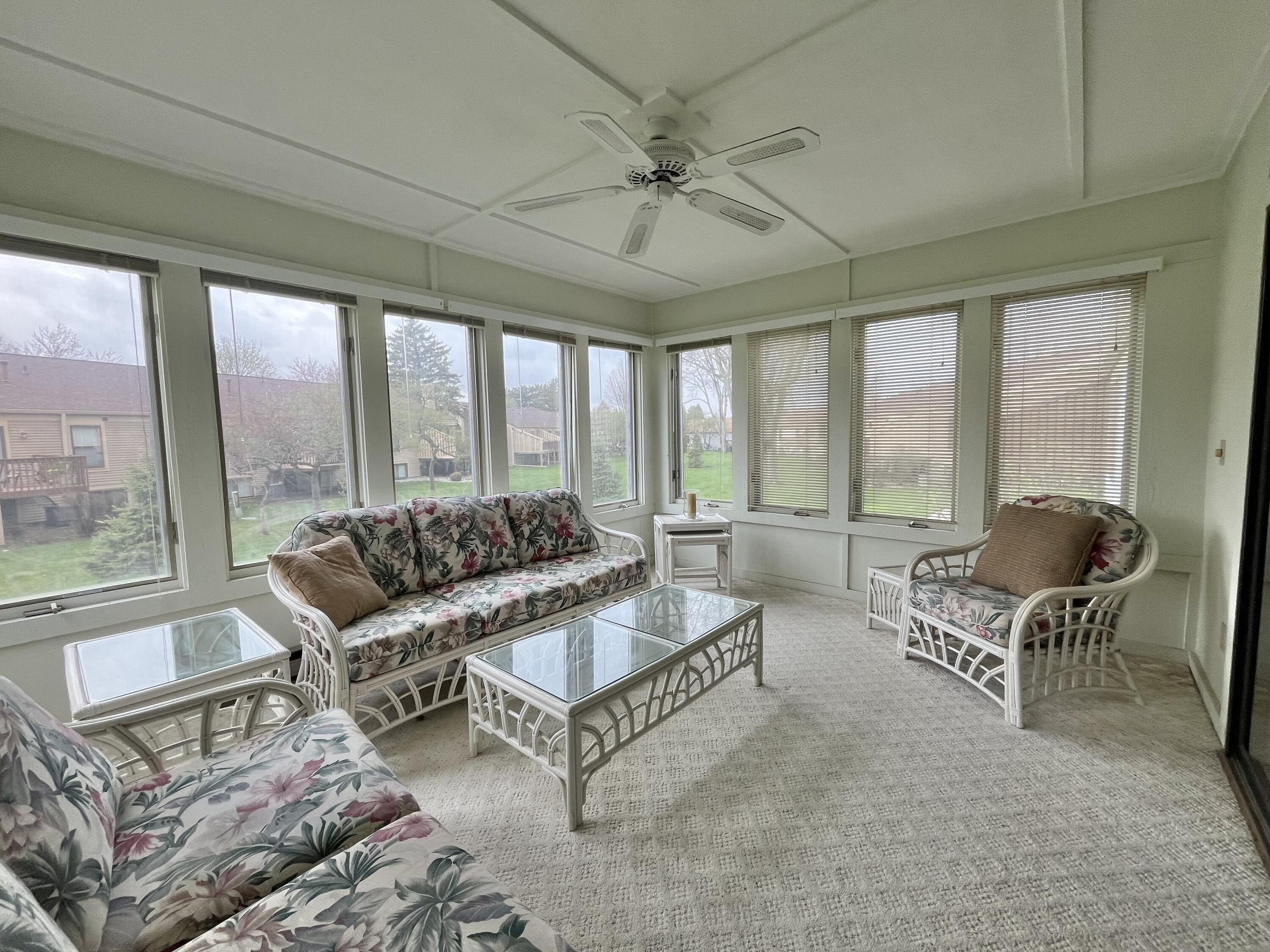 6515 Brook Trail Lansing, MI 48917 - Photo 10 of 24 IMG_2446