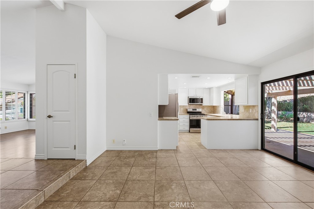 4384 Laurelhurst Road Moorpark, CA 93021 - Photo 13 of 44 Gallery Image 13