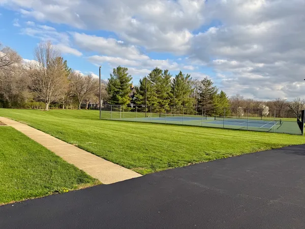 $69,900 | 35 Oak Creek Drive, Yorkville, IL 60560