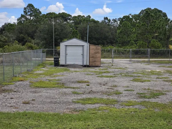 $2,100 | 1816 Tomaso Avenue, Lehigh Acres, FL 33972