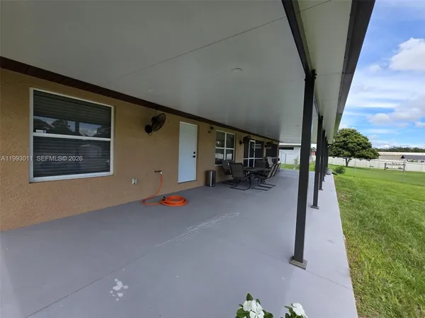 $2,100 | 1816 Tomaso Avenue, Lehigh Acres, FL 33972