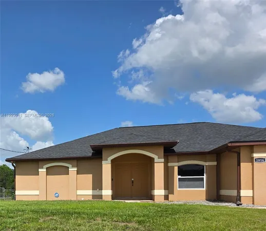 $2,100 | 1816 Tomaso Avenue, Lehigh Acres, FL 33972