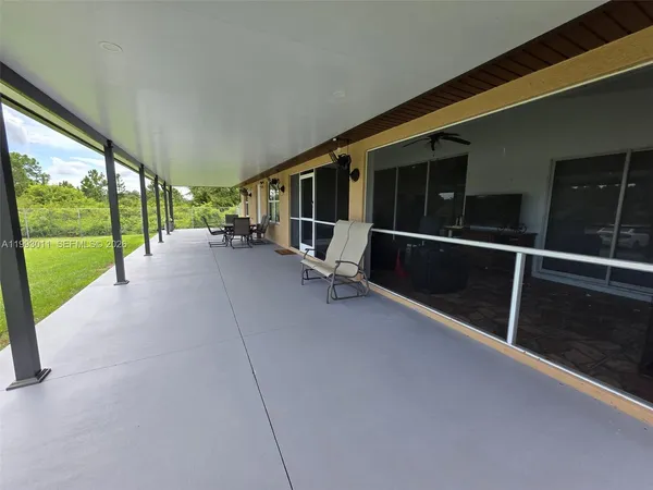 $2,100 | 1816 Tomaso Avenue, Lehigh Acres, FL 33972