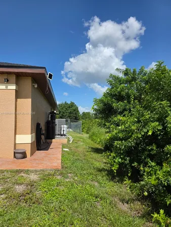 $2,100 | 1816 Tomaso Avenue, Lehigh Acres, FL 33972