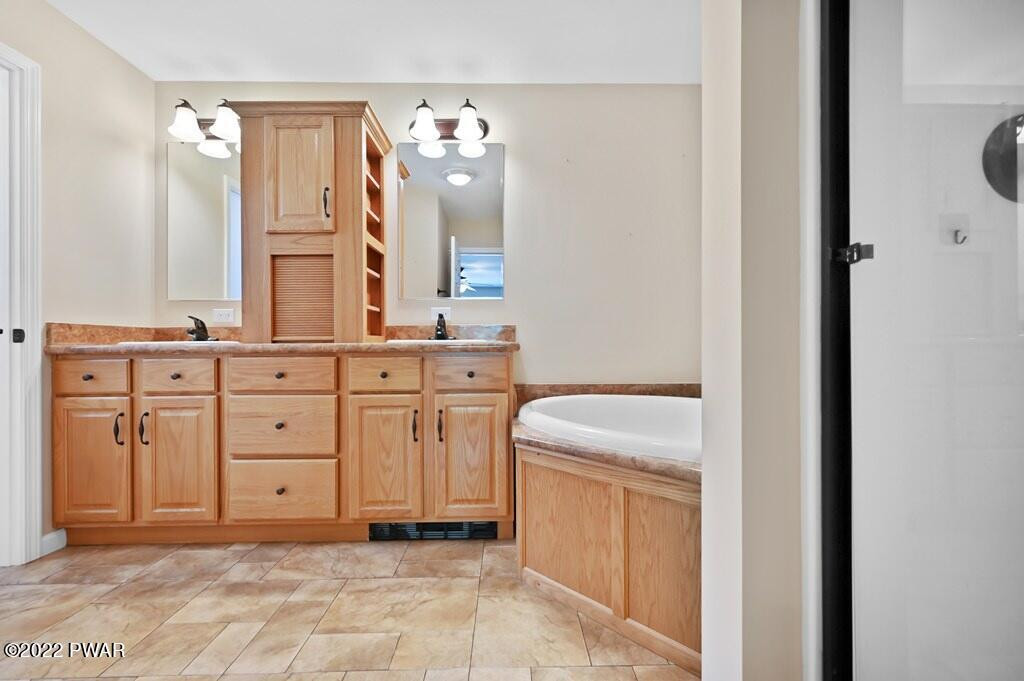 3030 Northgate Road Lake Ariel, PA 18436 - Photo 21 of 92
