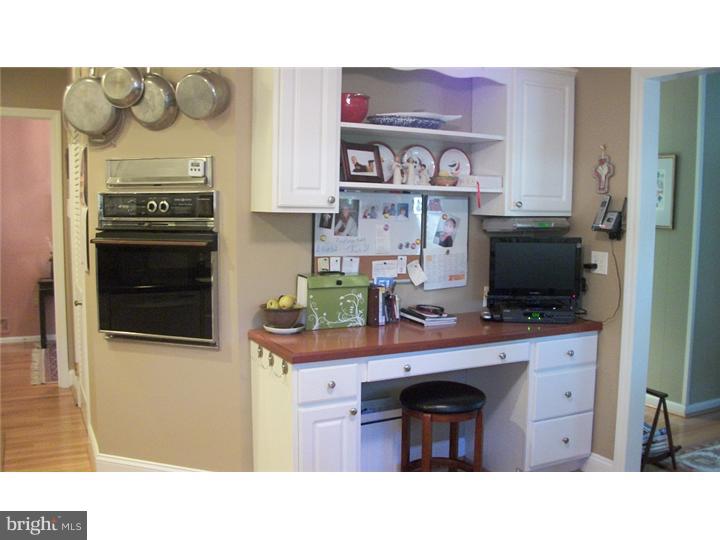 210 Sawmill Road Cherry Hill, NJ 08034 - Photo 5 of 17 Kitchen