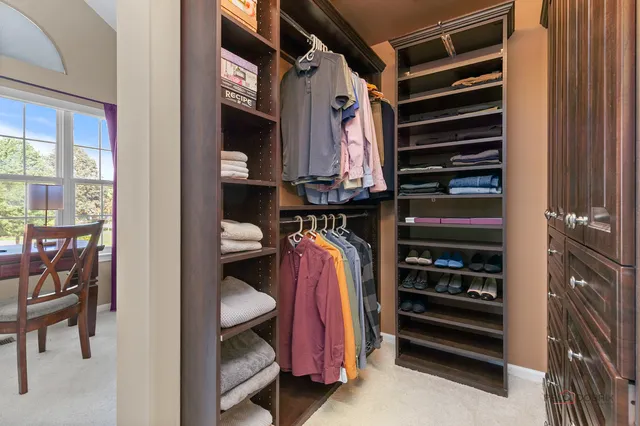 $655,900 | 1316 South Christine Court, Vernon Hills, IL 60061