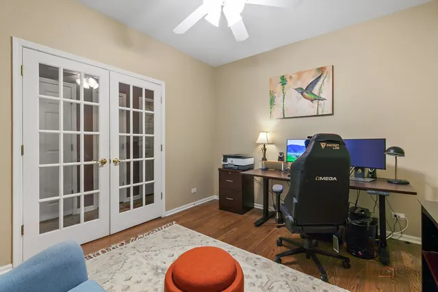 $655,900 | 1316 South Christine Court, Vernon Hills, IL 60061