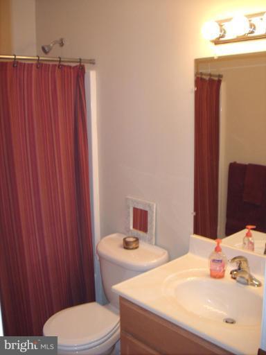 4418 Walnut Road Halethorpe, MD 21227 - Photo 21 of 30 Bath #2