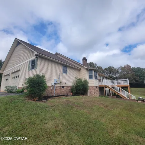 a view of a black and white checkered floor