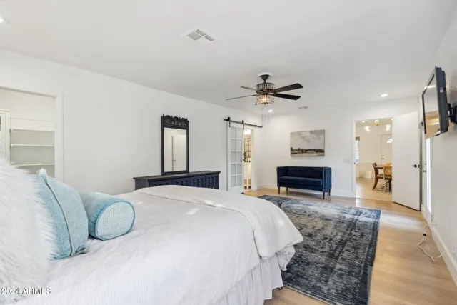 $3,000 | 2230 East Clarendon Avenue, Phoenix, AZ 85016