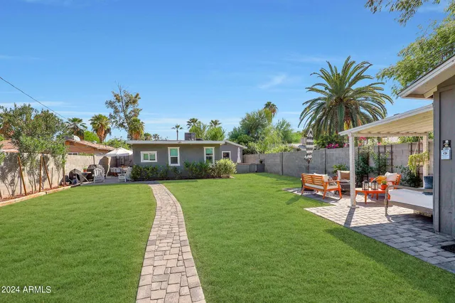 $3,000 | 2230 East Clarendon Avenue, Phoenix, AZ 85016