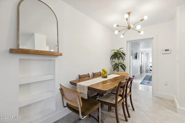 $2,900 | 2230 East Clarendon Avenue, Phoenix, AZ 85016