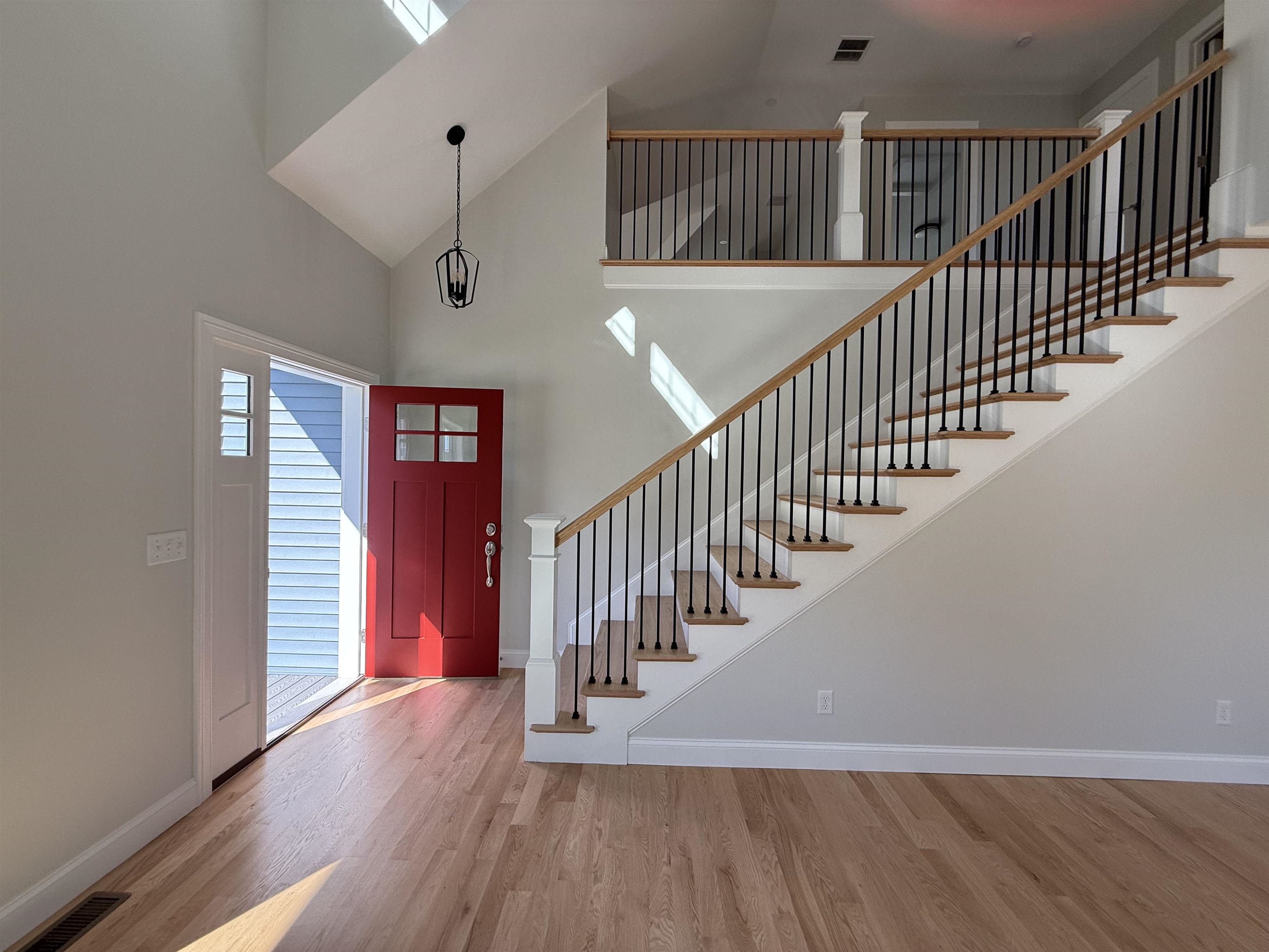 2 Kinsman Lane Windham, NH 03087 - Photo 2 of 8