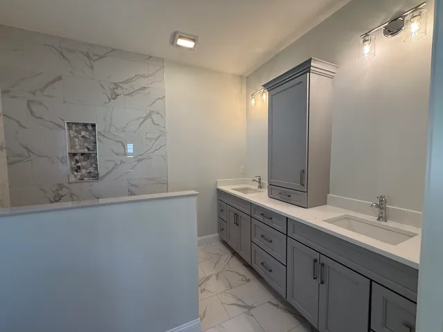 $831,400 | 2 Kinsman Lane, Windham, NH 03087